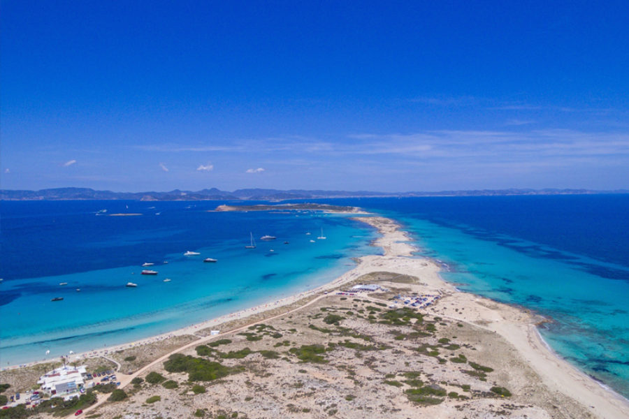 The Best Spots for your Boat Charter in Formentera