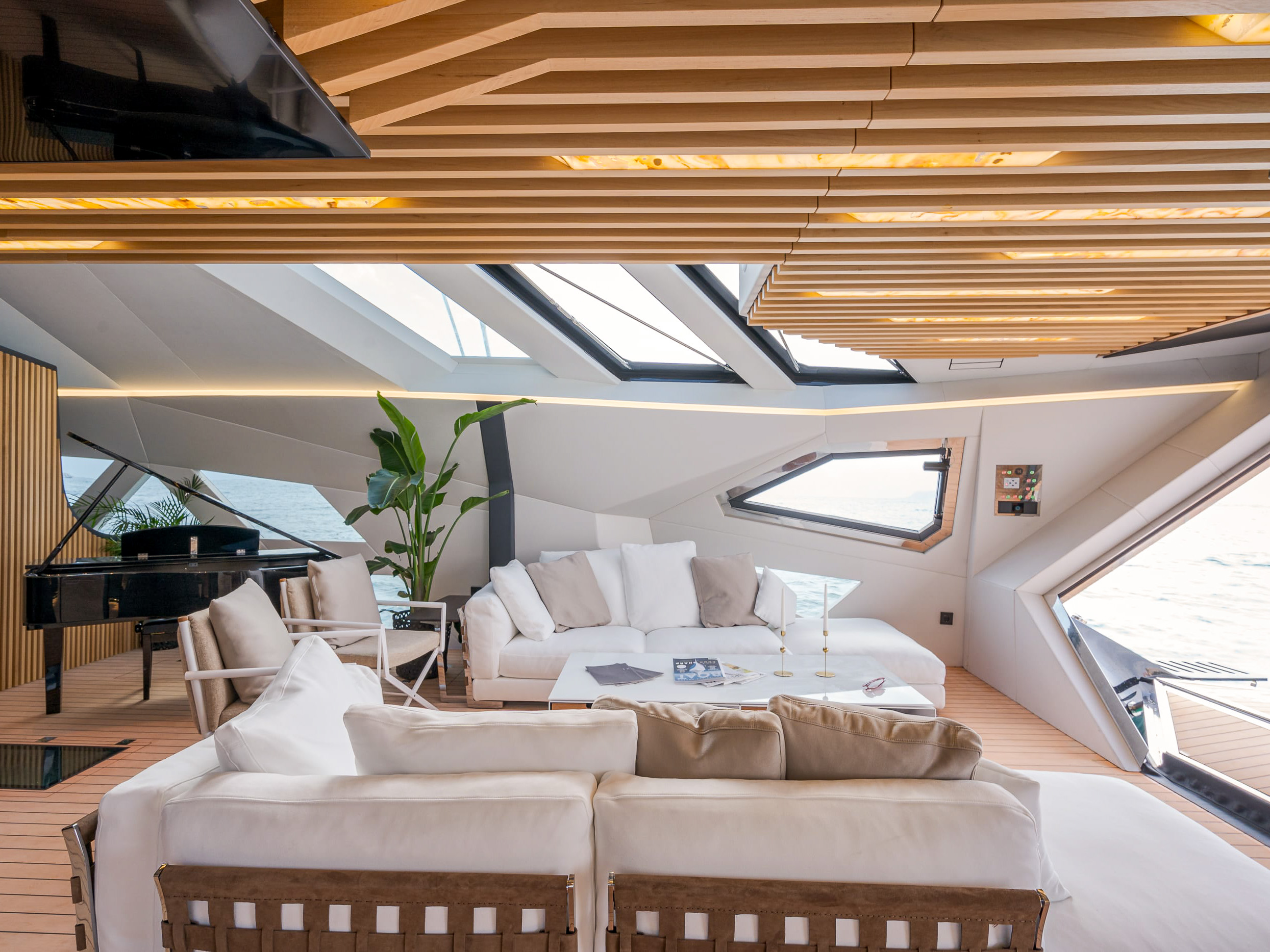 Yachts_Hanstaiger X1